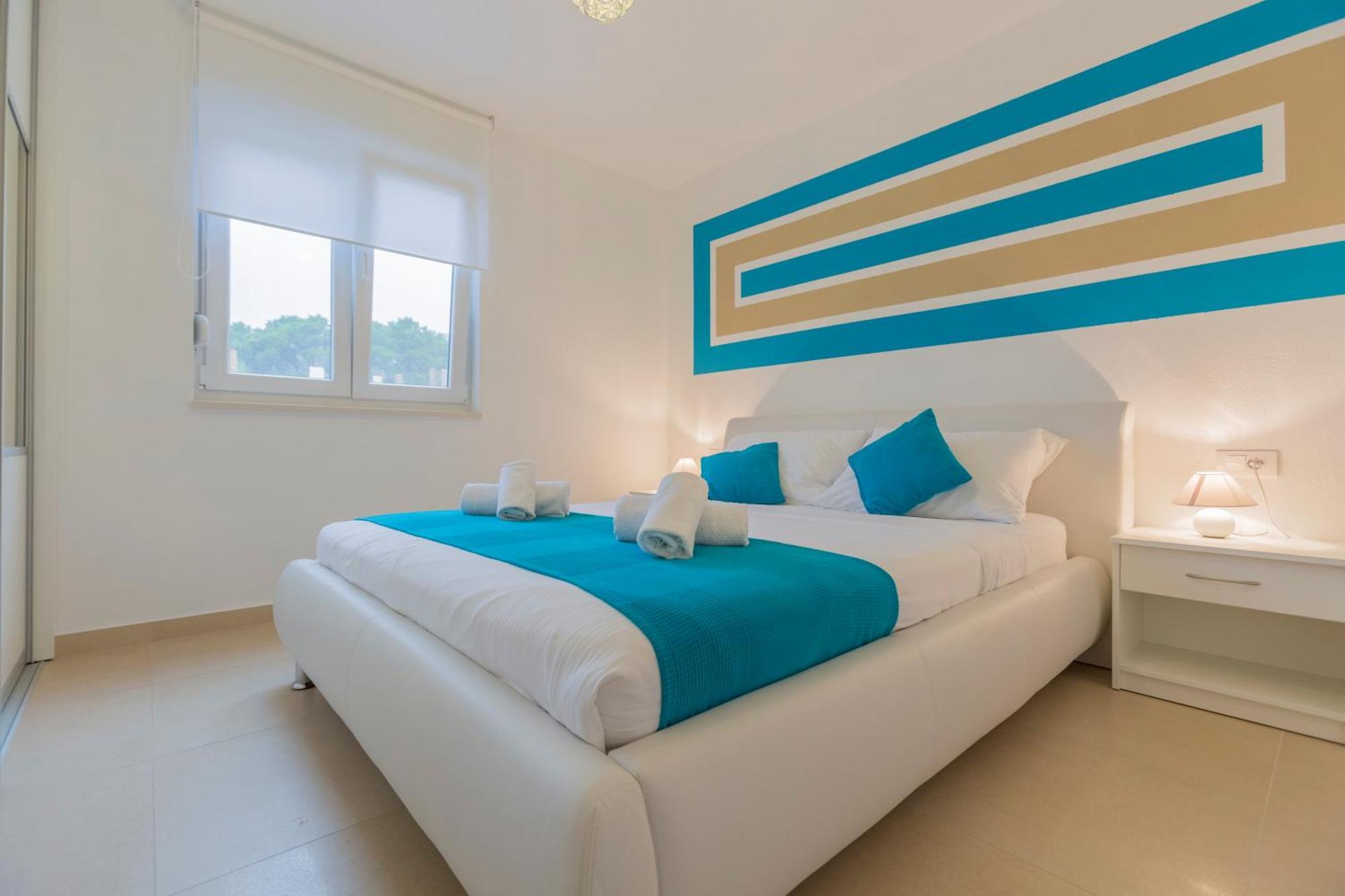 Lux Apartments Makarska Phòng bức ảnh