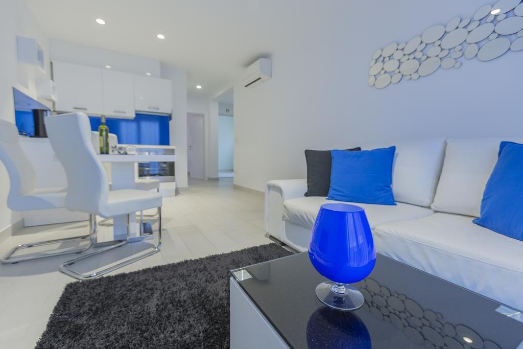 Lux Apartments Makarska Ngoại thất bức ảnh